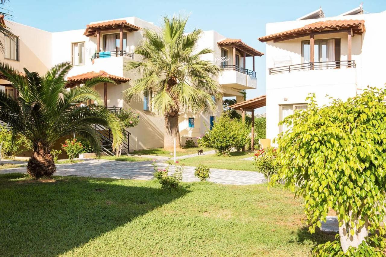 Apladas Hotel Agia Marina Buitenkant foto